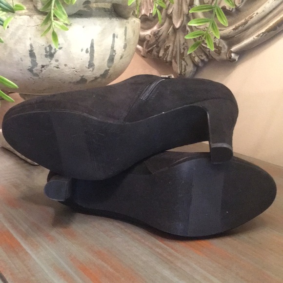 Xappeal Austen Women’s Bootie in Black Size 8 - Picture 7 of 9
